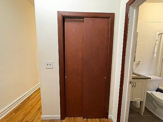 5th image of 1137 President St #B3