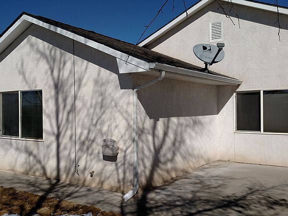 4th image of 749 Ardath Ln