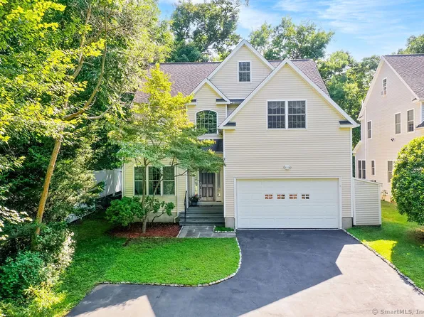 196 North Taylor Avenue, Norwalk, CT 06854