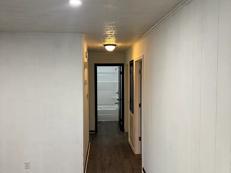106 Turner Dr — Photo 5