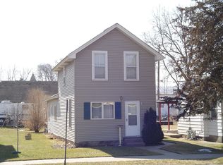 315 E 2nd St, Winona, MN 55987
