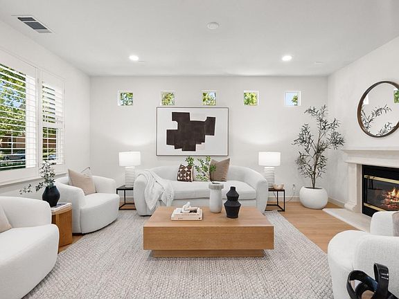 5th image of 4397 Watson Cir