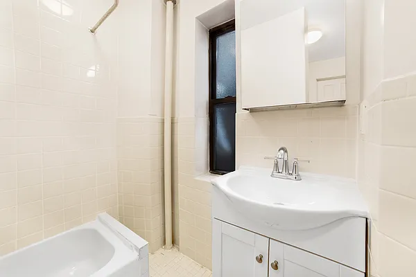 Rented by Compass | media 8