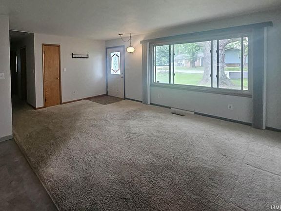5th image of 808 E Southway Blvd