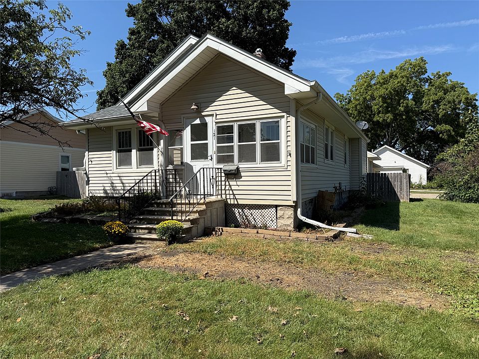 1st image of 121 E Benton St