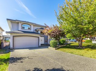 7953 155a St, Surrey, BC V3S8R8