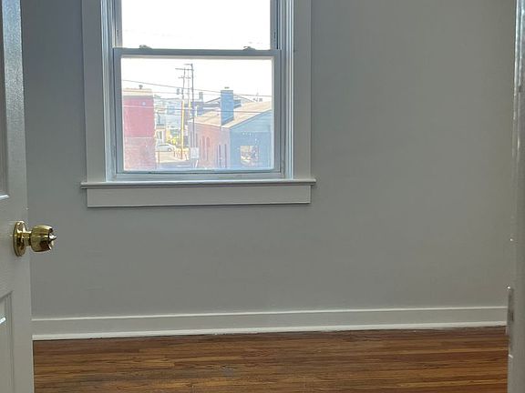 5th image of 919-925 N Prince St #923-5
