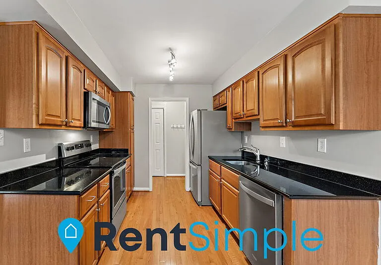 3334 Spring Ln #B40 — Photo 14