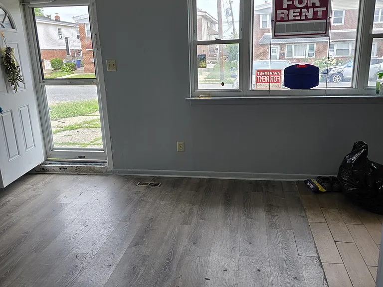 10032 Jeanes St #1 — Photo 2
