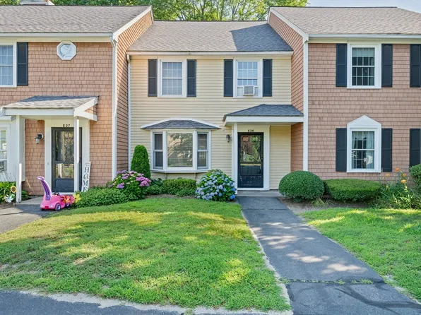 60 Pattison St E #26, Abington, MA 02351