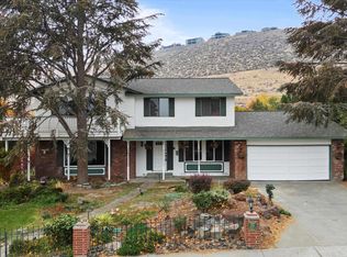 249 Orchard Way, Richland, WA 99352