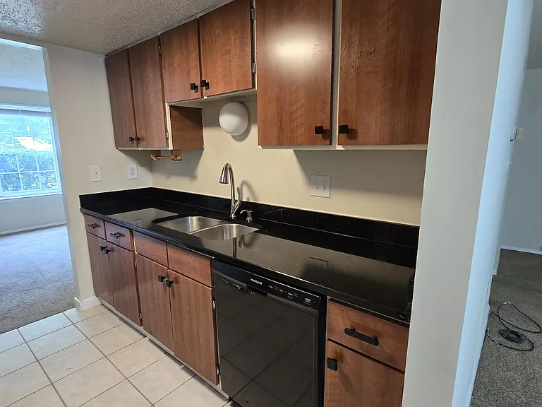 10954 Greenaire Pl — Photo 14
