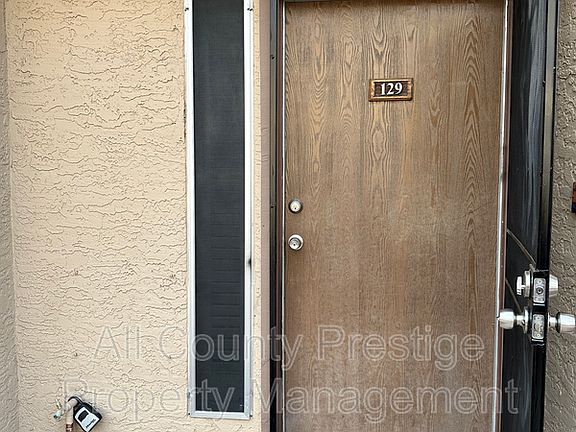 4th image of 1601 W Sunnyside Dr Unit 129