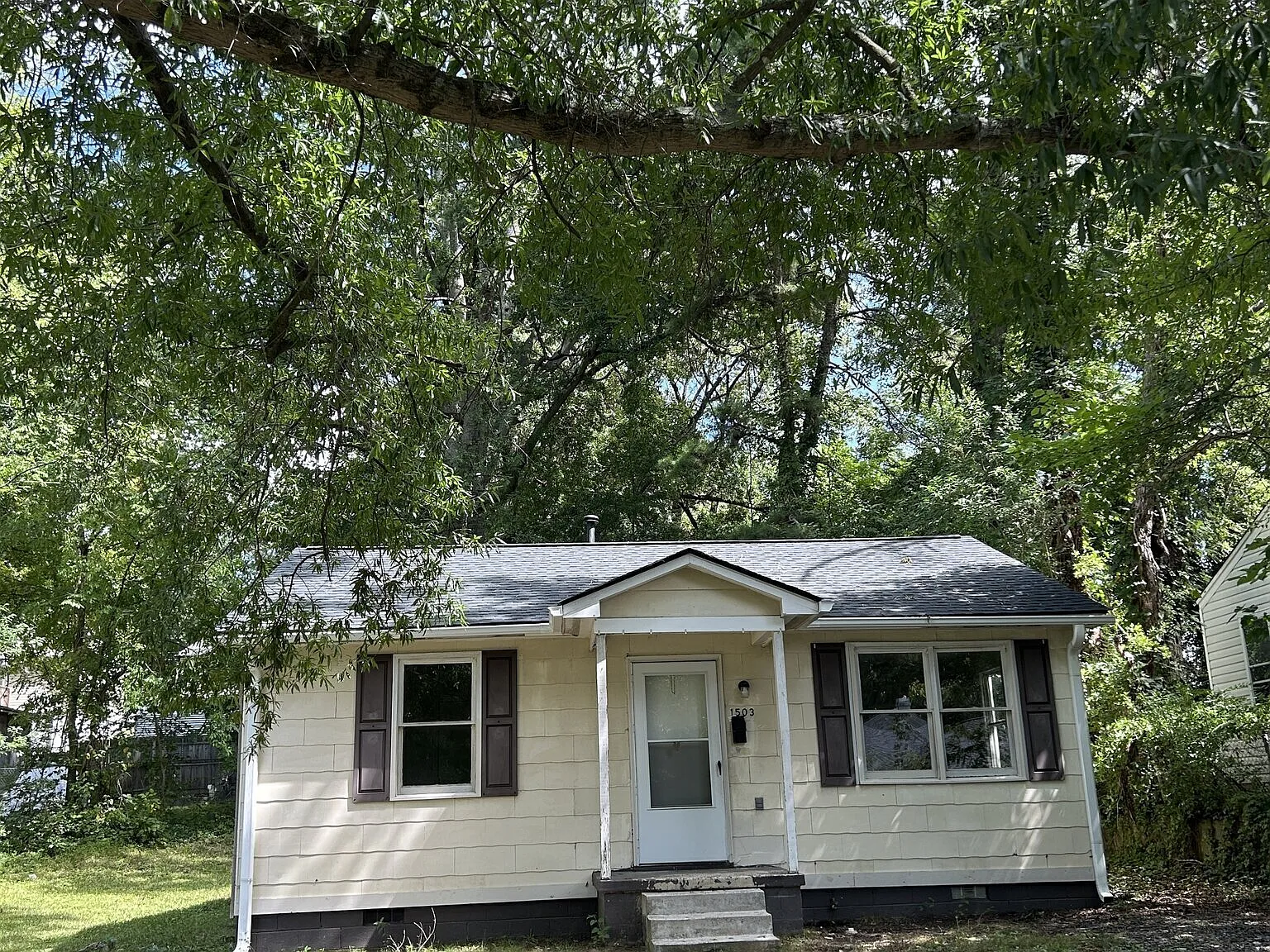 2 bed, 725 sqft, $895 — Photo 1