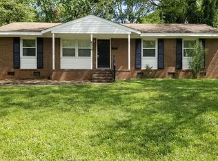 4219 Dowling Dr, Charlotte, NC 28205