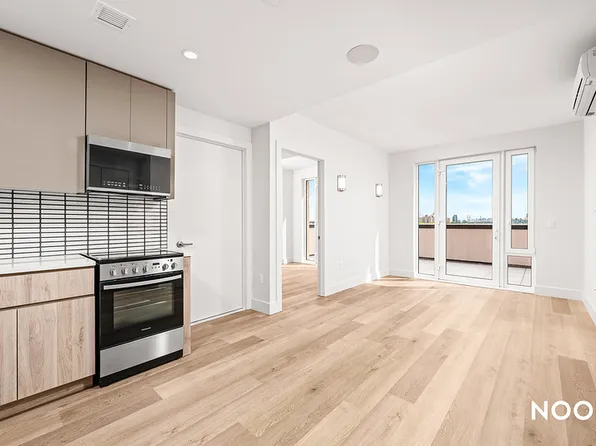 91 Bruckner Boulevard image 1 of 34