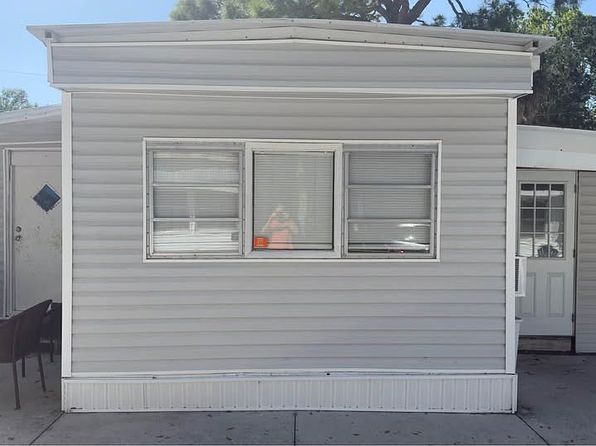 42 W Oak St Lot B10