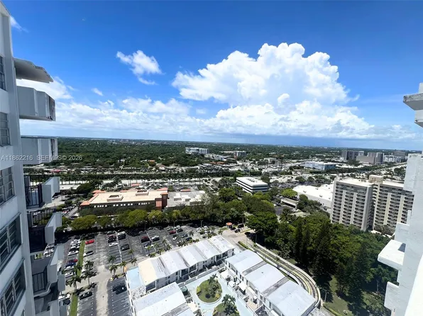 2750 NE 183rd St APT 2707, Aventura, FL 33160