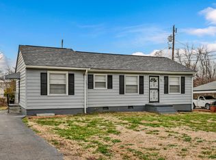 117 W Meadow Dr, Clarksville, TN 37043