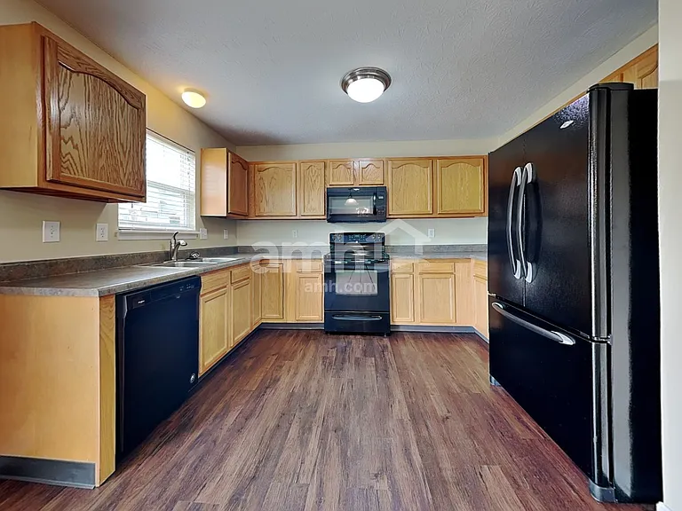 3146 Old Glory Ln — Photo 3
