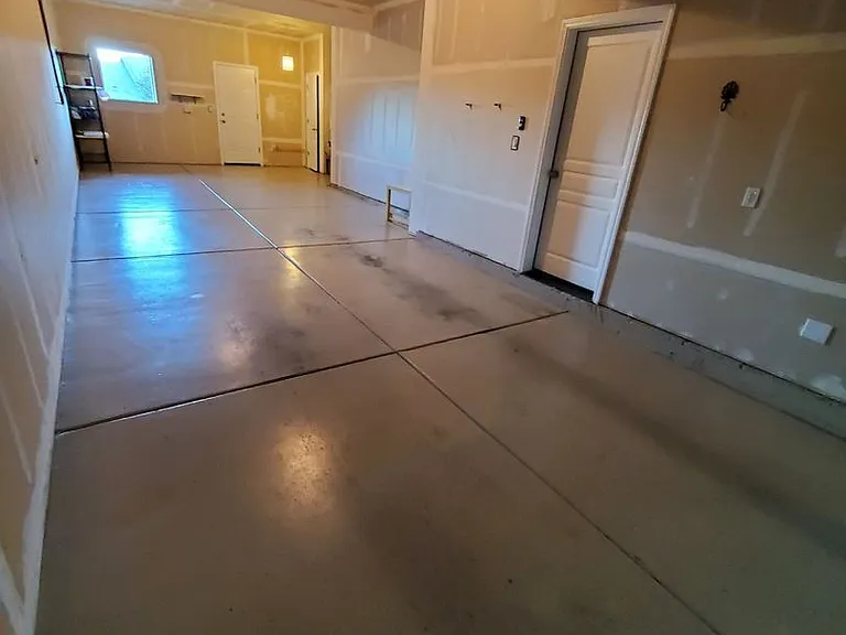 5991 Blue River Dr SE — Photo 13