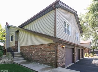 14301 Clearview Dr, Orland Park, IL 60462