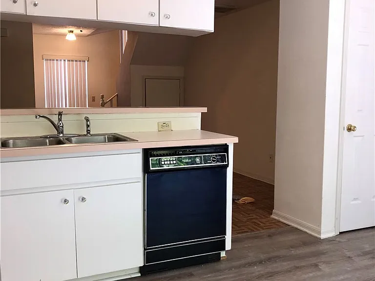 11055 W Harbor Watch Loop — Photo 12