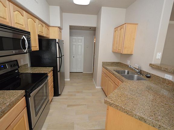 4th image of 7050 E Sunrise Dr