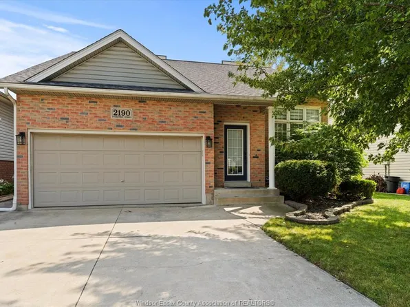 2190 Rockport St, Windsor, ON N9G 3A5