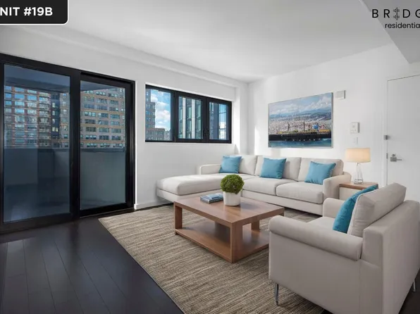 7 East 30th Street image 3 of 15