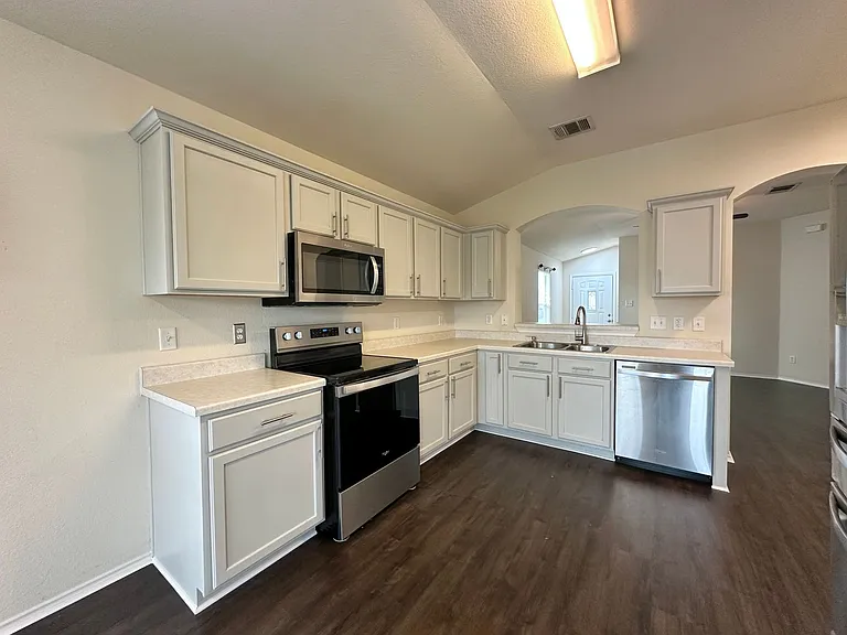 4510 Causeway Ct — Photo 9