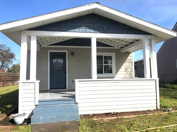 717 10th St, Clarkston, WA 99403