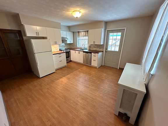 Newly remodeled kitchen