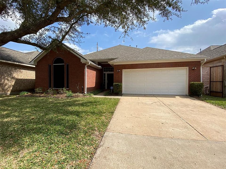 1st image of 1927 Emerald Green Dr