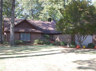 9 Woodbridge Dr, Conway, AR 72034