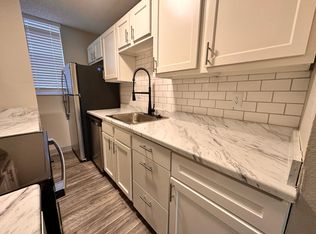 322 W Brookside St #205, Colorado Springs, CO 80905
