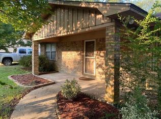 1029 Crestview Dr E, Atlanta, TX 75551