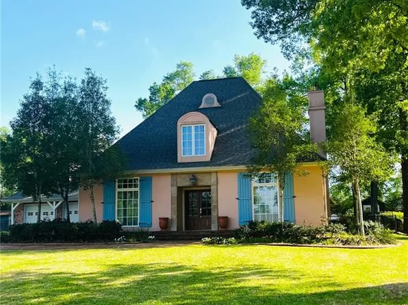 443 Debellevue Dr, Marksville, LA 71351