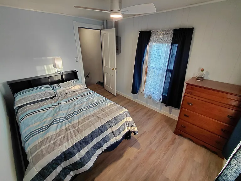 823 1/2 Long Ct — Photo 5
