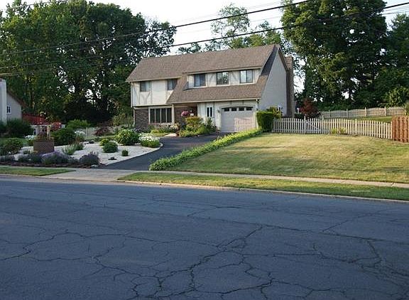 3rd image of 1733 Palomino Dr