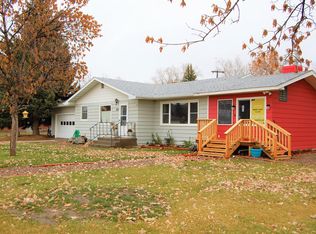 803 Franklin St, Fort Benton, MT 59442