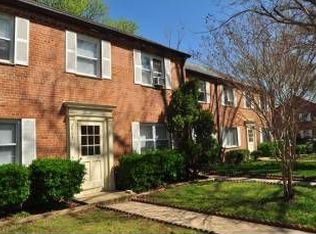 2905 16th Rd S #2905B, Arlington, VA 22204