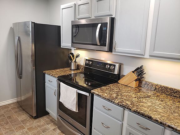 Refrigerator, range & micro