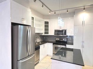 37 Galleria Pkwy #101, Markham, ON