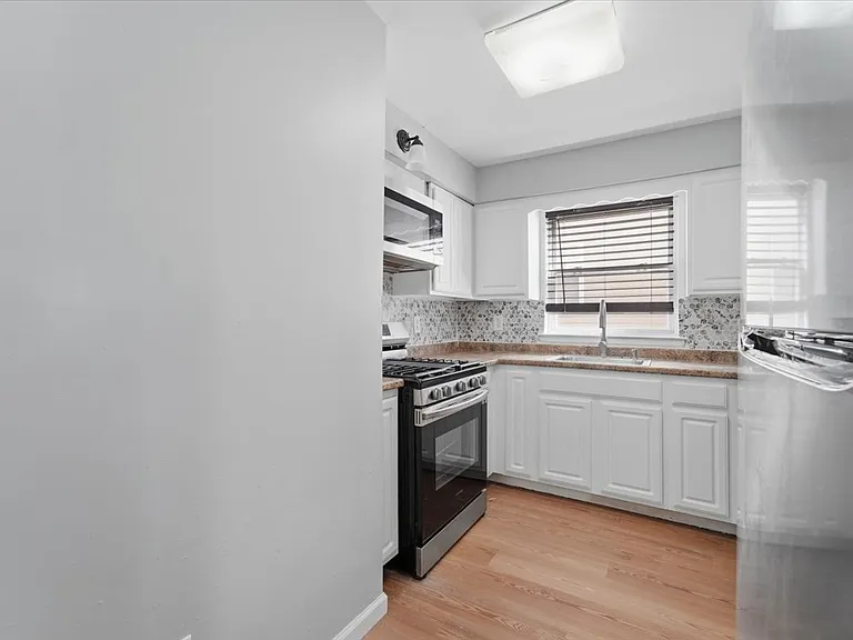 721 S 19th St #1 — Photo 25