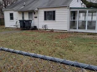 1701 Ravenswood Dr, Evansville, IN 47714