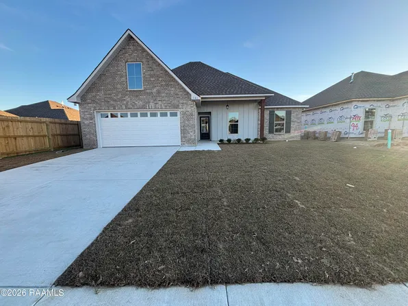 101 Lotus St, Broussard, LA 70518