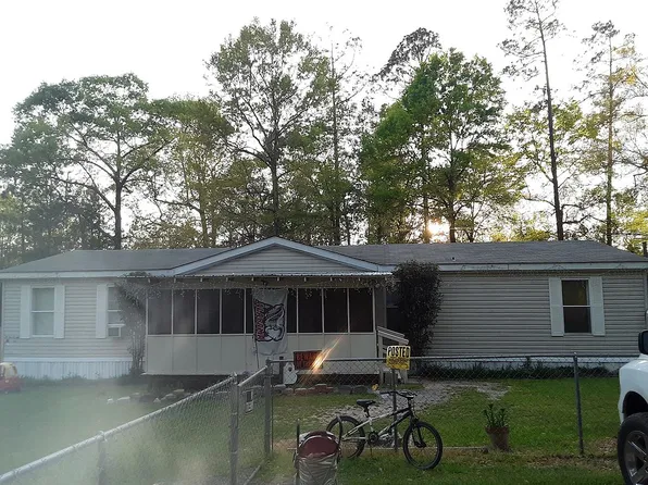 130 Bristol Ln, Brewton, AL 36426