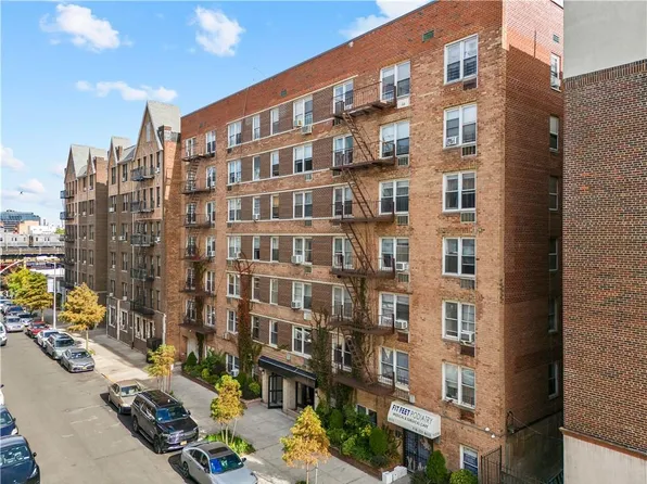 3111 Brighton 2nd St APT 1A, Brooklyn, NY 11235