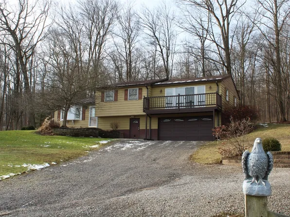 12107 N Wayland Rd, Meadville, PA 16335